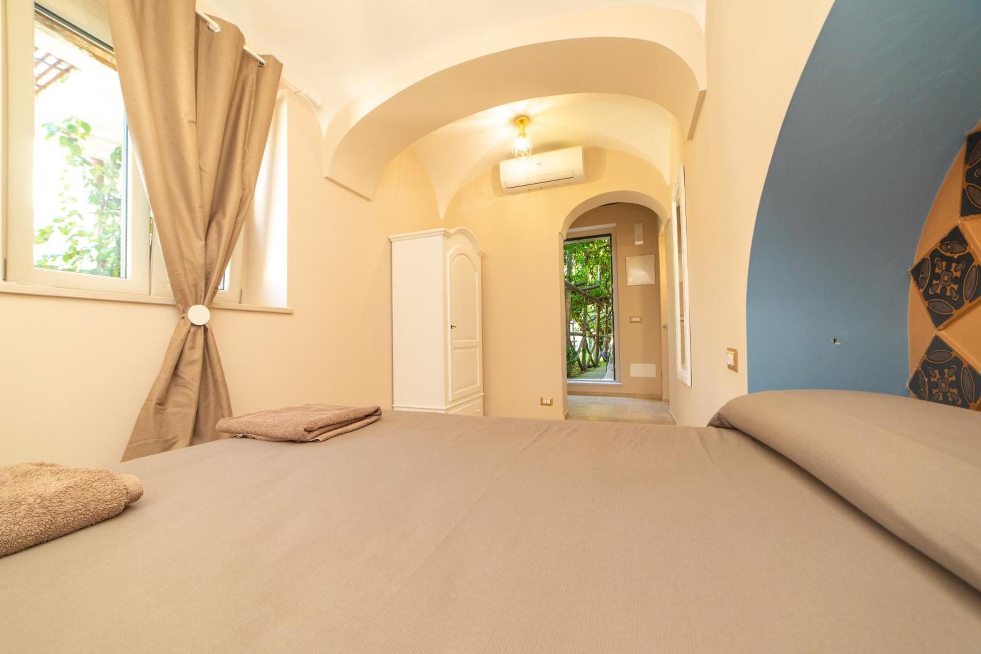 Poggio Angelarosa: Lemon Garden Stay&Relax Scala Εξωτερικό φωτογραφία
